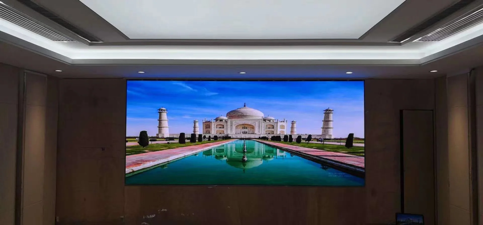 Indoor LED display screen